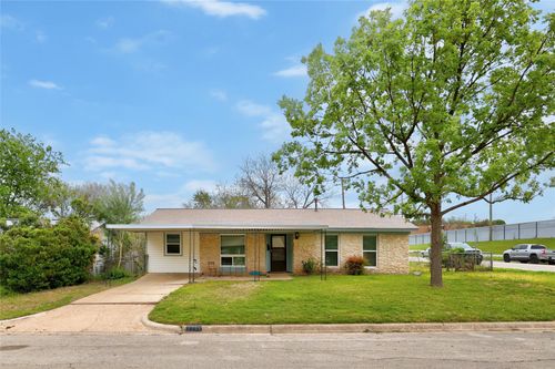 2713 Friar Tuck Ln, Austin, TX, 78704-6433 | Card Image
