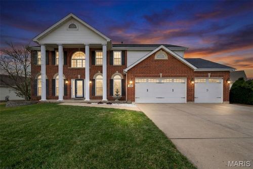 412 Scenic Dr, Saint Peters, MO, 63376-2281 | Card Image