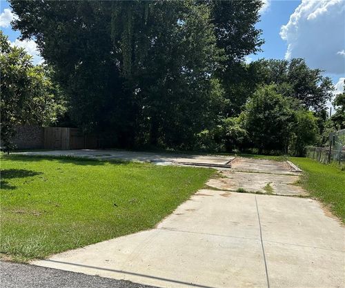 321 Chad B Baker St, Reserve, LA, 70084-5018 | Card Image