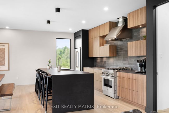 8049 Adam Baker Way, House other with 4 bedrooms, 3 bathrooms and 12 parking in Metcalfe ON | Image 11