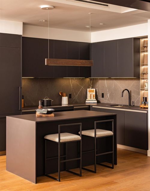 309-480 W 16th Ave, Vancouver, BC, V5Y | Card Image