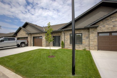 52-1182 Queen St, Kincardine, ON, N2Z1G5 | Card Image