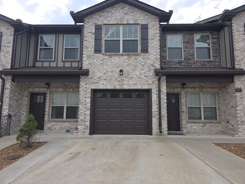 1003 Villa Cir, Lebanon, TN, 37090-6544 | Card Image