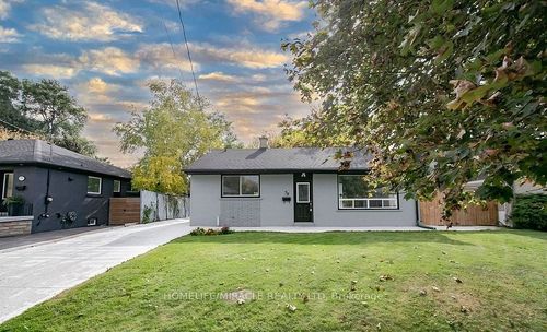 76 Raylawn Cres, Georgetown, ON, L7G4N1 | Card Image