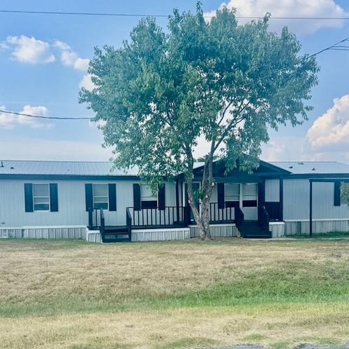 145 Clayton Rd, Azle, TX, 76020-1737 | Card Image