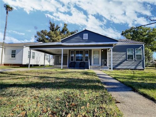 502 S Sarah St, Welsh, LA, 70591-4746 | Card Image