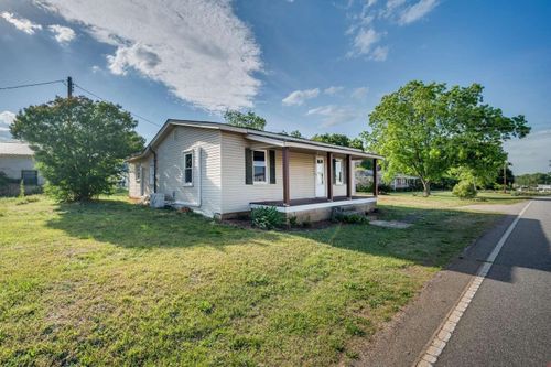 282 Tucapau Road, wellford, SC, 29385 | Card Image
