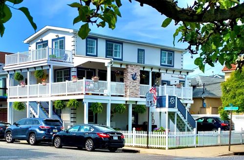 103 Connecticut Ave, Long Beach, NY, 11561-1103 | Card Image
