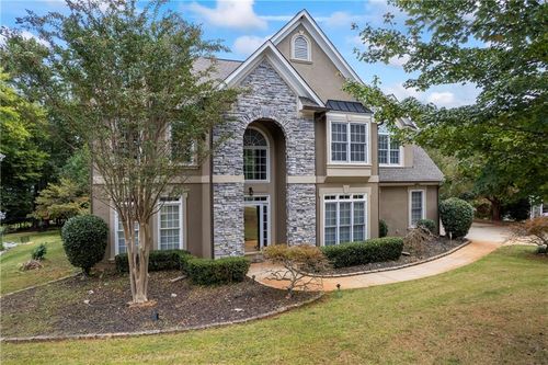 6308 Chestnut Hill Rd, Flowery Branch, GA, 30542-6633 | Card Image