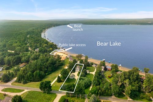 6624 S Shore Dr, Bear Lake, MI, 49614-9607 | Card Image