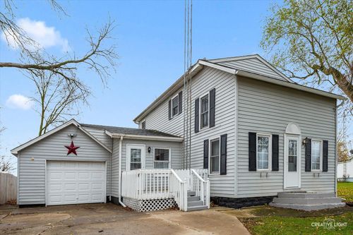 4024 E 1553rd Road, Earlville, IL, 60518 | Card Image