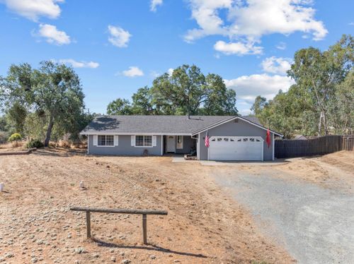 5808 Thornicroft Drive, Valley Springs, CA, 95252 | Card Image