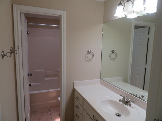 702 W Heritage Dr, House other with 4 bedrooms, 3 bathrooms and null parking in Tyler TX | Image 17