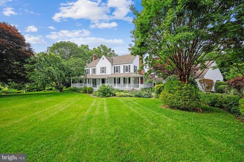 19709 Golden Valley Ln, Brookeville, MD, 20833-2121 | Card Image