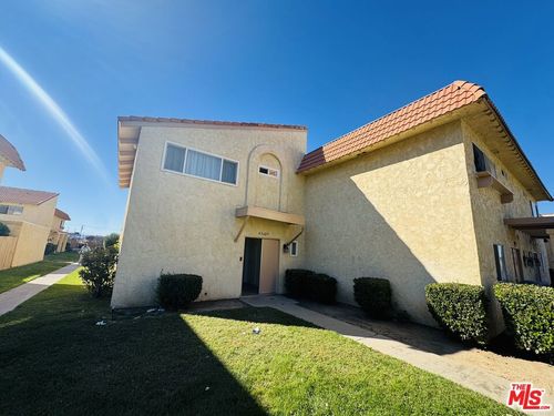 43609 Stanridge Ave, Lancaster, CA, 93535-4000 | Card Image