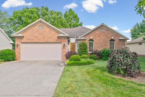 401 Irish Cir, Hopkinsville, KY, 42240-3854 | Card Image