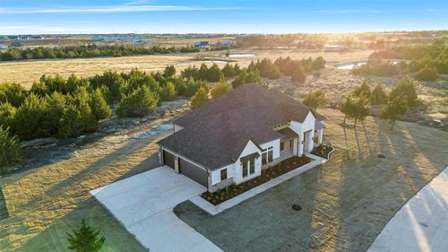 730 Evergreen, Nevada, TX, 75173 | Card Image