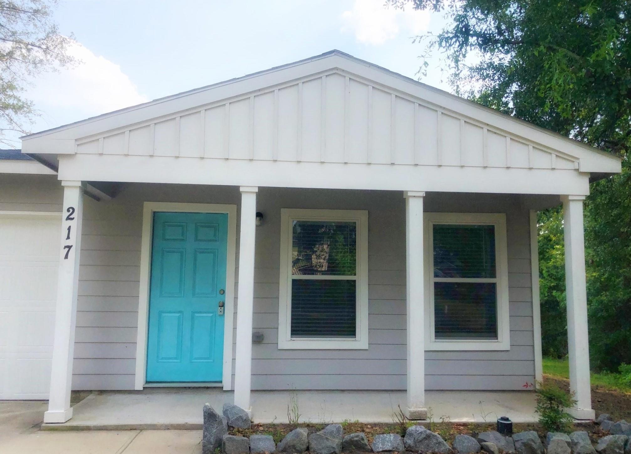 Residential Lease in Livingston 3