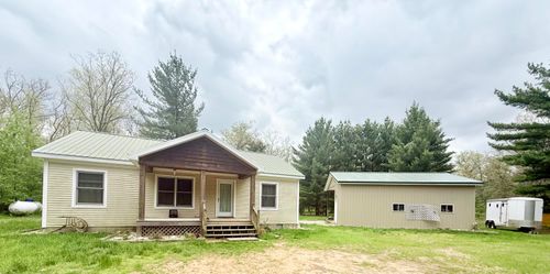 2472 W 14 Mile Road, Bitely, MI, 49309 | Card Image