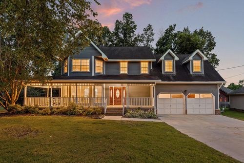8512 Creek Stone Dr, Chattanooga, TN, 37421-2737 | Card Image