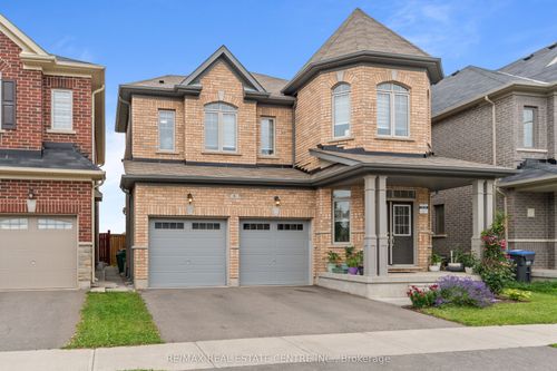 8 Oconnor Cres, Brampton, ON, L7A5A6 | Card Image