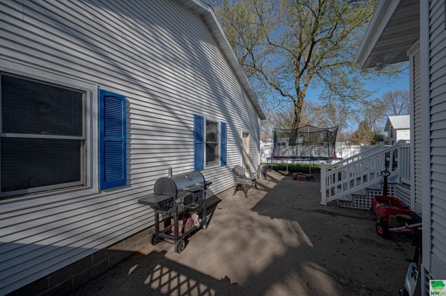 212 E Washington St, House other with 5 bedrooms, 2 bathrooms and null parking in Elk Point SD | Image 31