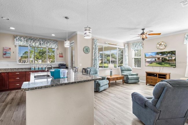 9926 Sw 95 Th Loop, House other with 2 bedrooms, 2 bathrooms and null parking in Ocala FL | Image 9