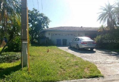 2400 S Shore Drive Se, House other with 3 bedrooms, 2 bathrooms and null parking in St Petersburg FL | Image 1