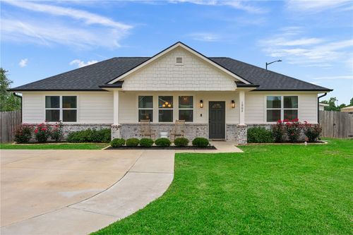 1902 Lamona Ct, Bryan, TX, 77801-1445 | Card Image