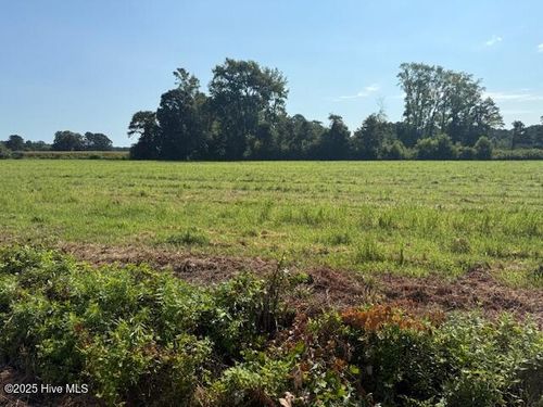 0 N Miller St, Chadbourn, NC, 28431-1520 | Card Image