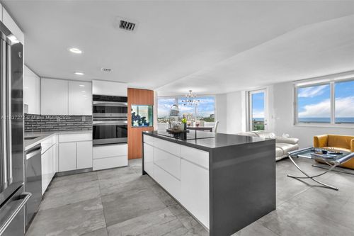 apt-736-7135 Collins Ave, Miami, FL, 33141-3274 | Card Image