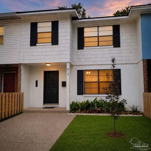 913 W Scott St, Pensacola, FL, 32501-1648 | Card Image