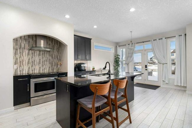 103 Cranarch Terrace Se, Home with 3 bedrooms, 2 bathrooms and 2 parking in Calgary AB | Image 8