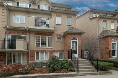 826 - 1400 The Esplanade N, Condo with 3 bedrooms, 3 bathrooms and 1 parking in Pickering ON | Image 1