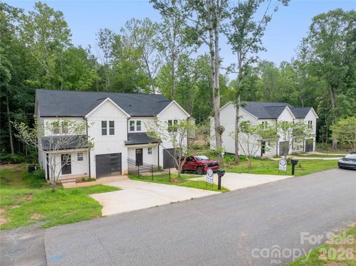 2973 Hughey Dr, Newton, NC, 28658-9493 | Card Image