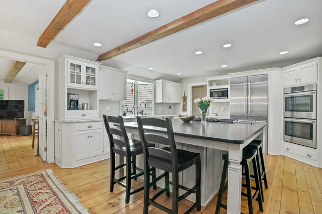 11 Ledgewood Rd, House other with 4 bedrooms, 4 bathrooms and null parking in Redding CT | Image 4