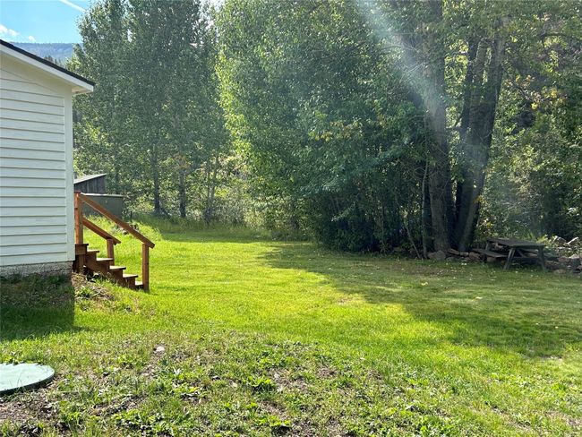 Back yard | Image 10