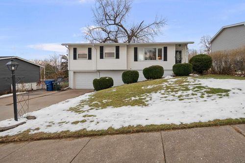 4723 Western Ave, Davenport, IA, 52806-4139 | Card Image