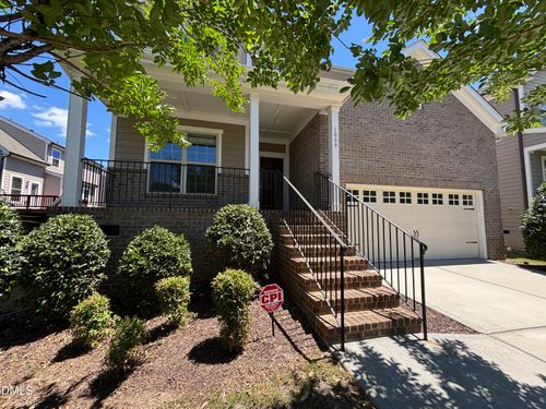 1009 Magnolia Blossom Ln, Apex, NC, 27502-2902 | Card Image