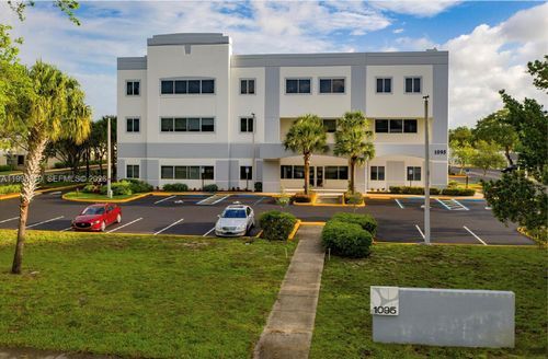 ste-306-1095 Broken Sound Pkwy Nw, Boca Raton, FL, 33487-3503 | Card Image