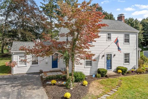 15 Stanhope Dr, Barrington, RI, 02806-1617 | Card Image