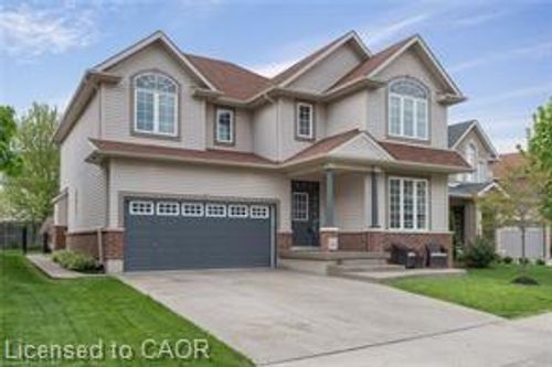 126 Falconridge Dr, Kitchener, ON, N2K4K3 | Card Image
