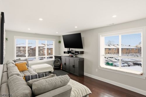 1506-1506 Jesse Way, Piscataway, NJ, 08854-6418 | Card Image