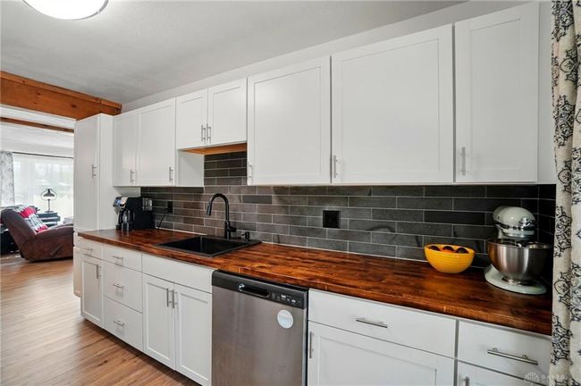 1243 White Oak Dr, House other with 3 bedrooms, 2 bathrooms and null parking in Springfield OH | Image 17