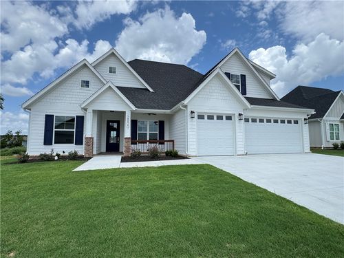 2800 Comet Cv, Lowell, AR, 72745-5036 | Card Image