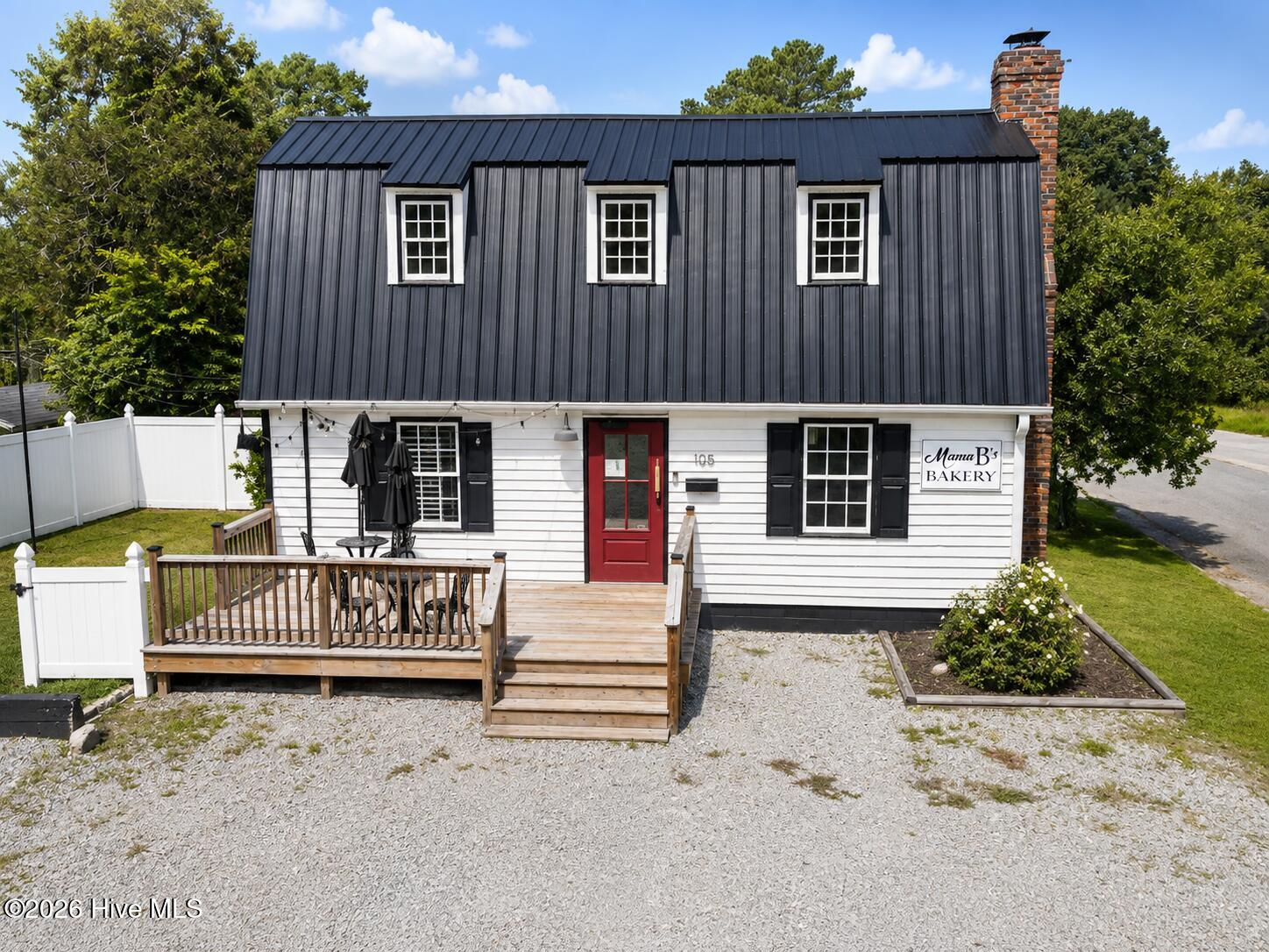 105 Railroad St, Jackson, NC 27845