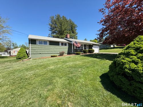 8 Tulip Dr, Meriden, CT, 06450-7322 | Card Image