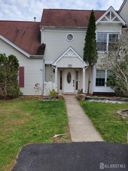 15 Van Pelt Ct, East Brunswick, NJ, 08816-3693 | Card Image