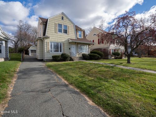 1 Mcleod Rd, Troy, NY, 12180-3604 | Card Image