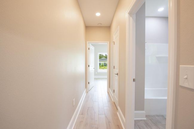 1722 Landing St, House other with 3 bedrooms, 2 bathrooms and 3 parking in Carrabelle FL | Image 25